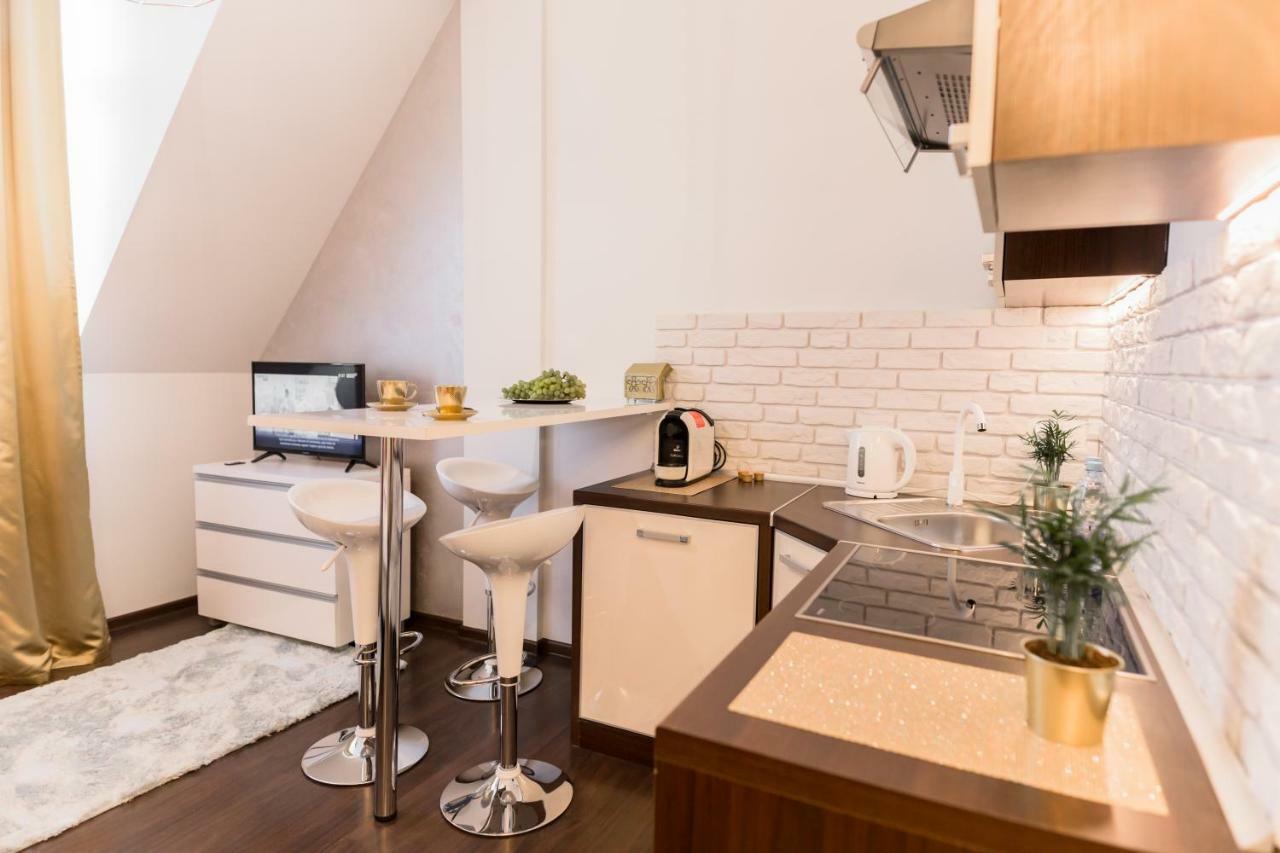 Goldeneye Apartment Center Wrocław Kültér fotó